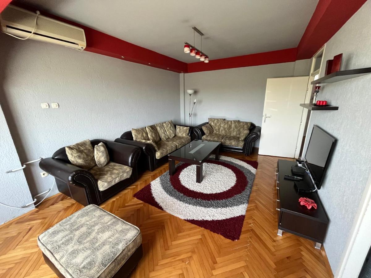 Mickitos Mm Apartment สโกเปีย ภายนอก รูปภาพ